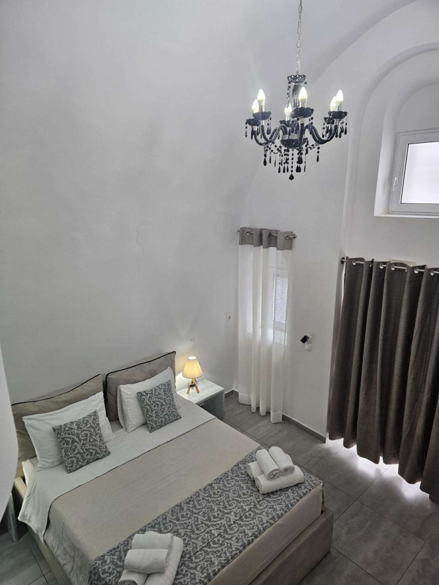 Ferienwohnung Unique Leta Fira  Exterior foto